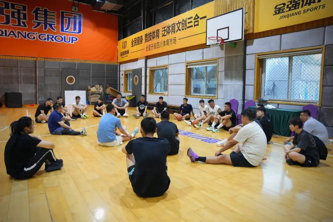 业余爱好者如何在智能场馆提升篮球技能_1